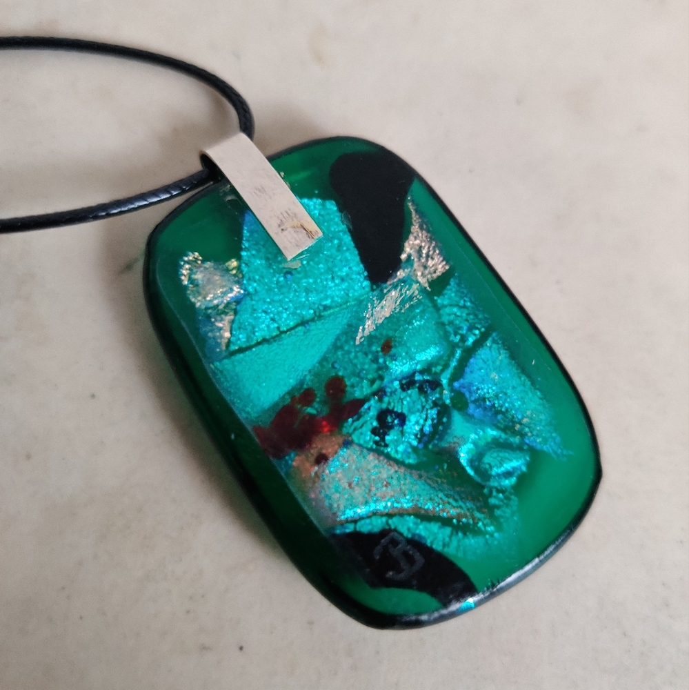 Green Murano Style Two Sided Abstract Art Glass  Pendant Necklace - Picture 7 of 8